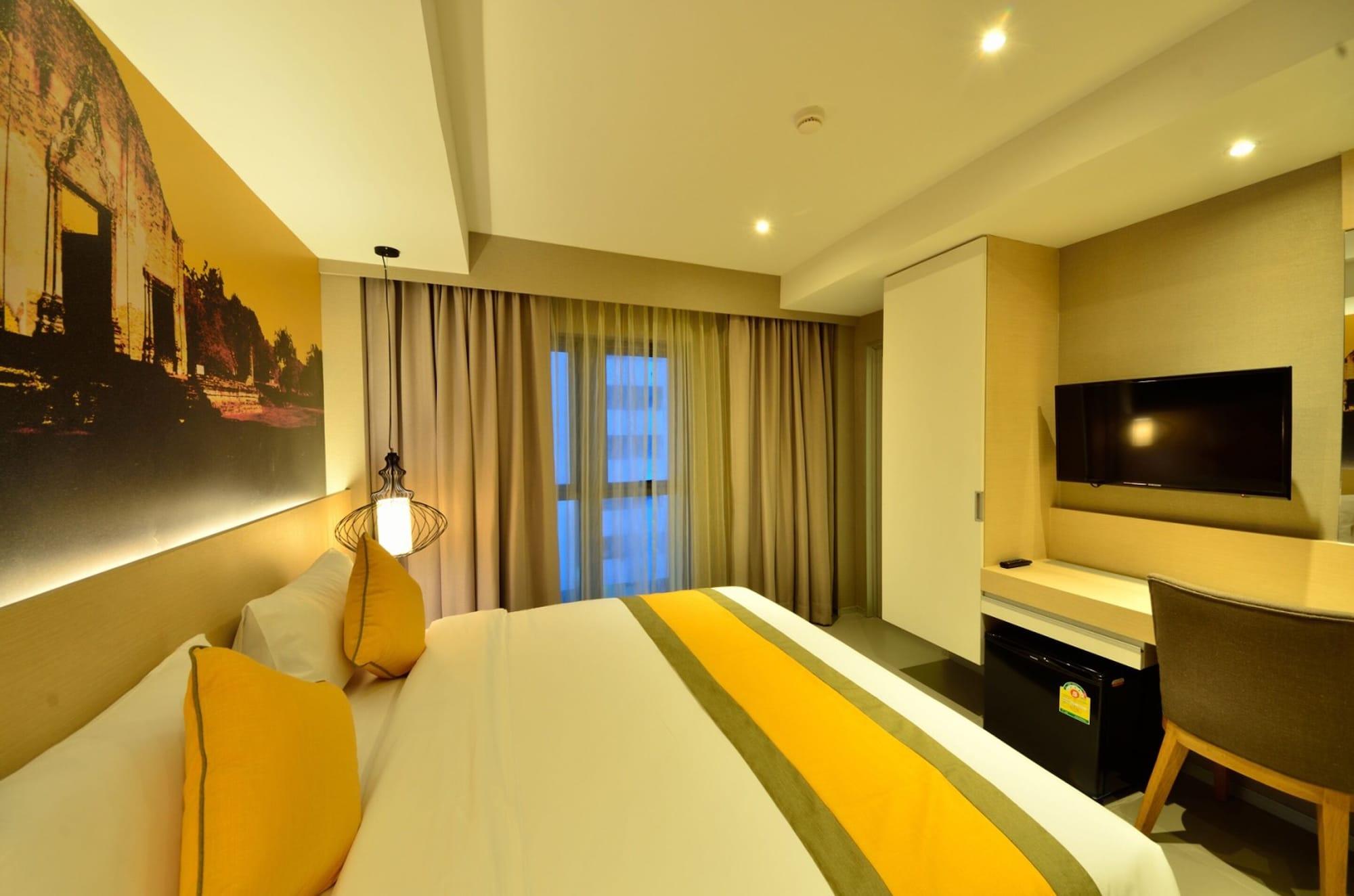 Bizotel Premier Hotel & Residence Банкок Екстериор снимка