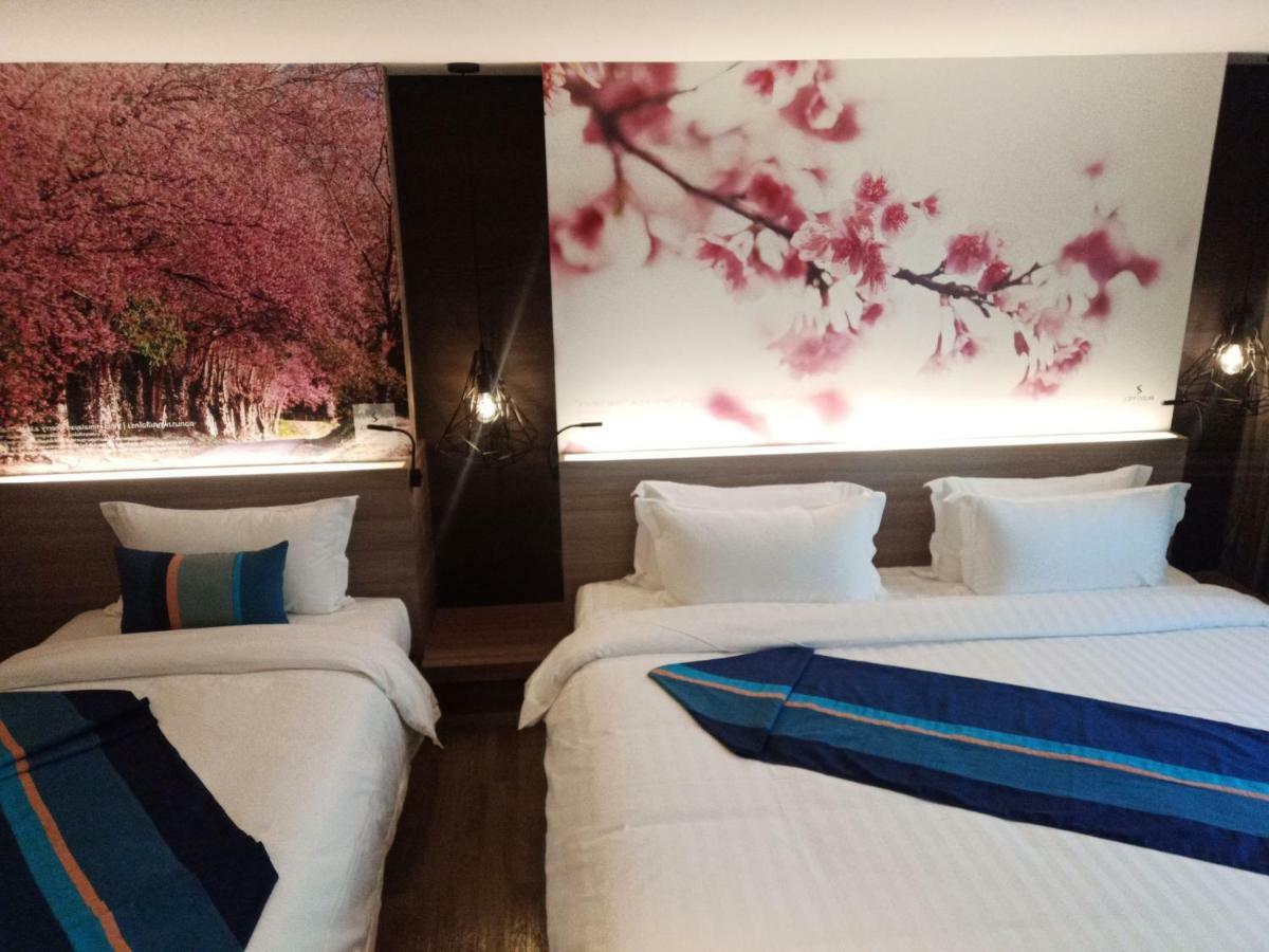 Bizotel Premier Hotel & Residence Банкок Екстериор снимка